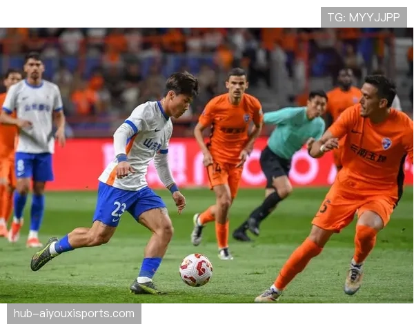 云南玉昆弋腾老将传射建功 中后卫进攻属性成为意外惊喜 云南玉昆弋腾老将传射建功 中后卫进攻属性成为意外惊喜