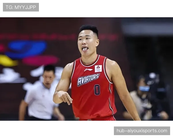 深圳贺希宁外线火力 场均得分创生涯新高